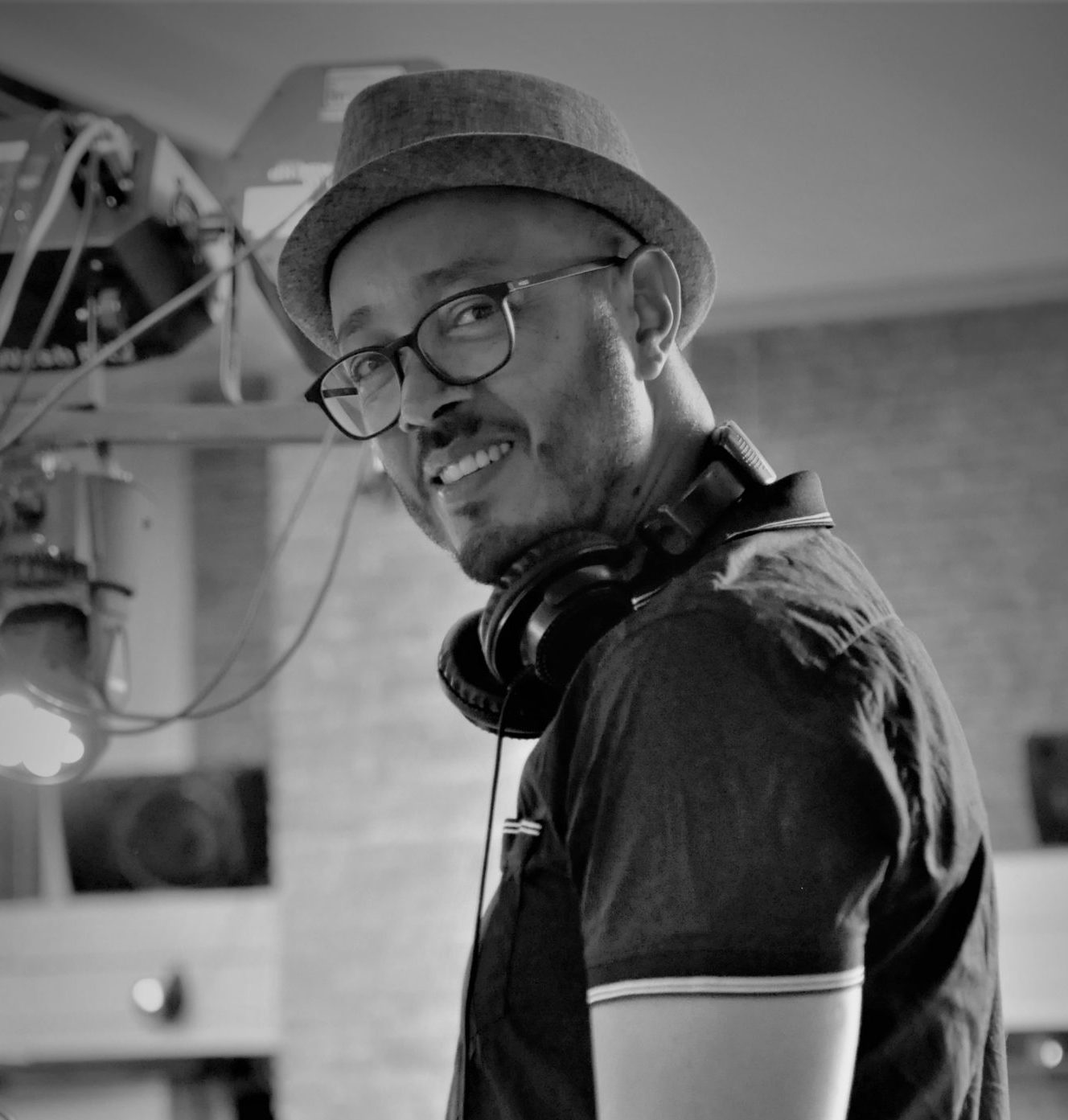 cropped-dj-parazit-scaled-7.jpg